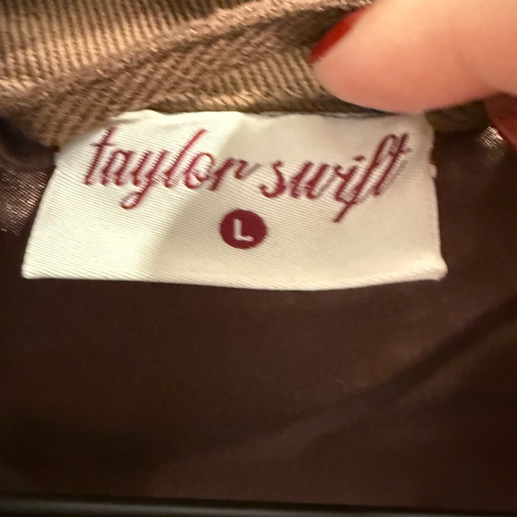 Taylor Swift Acoustic Piano Surprise Song Jacket NEW size L Large - Picture 3 of 3
